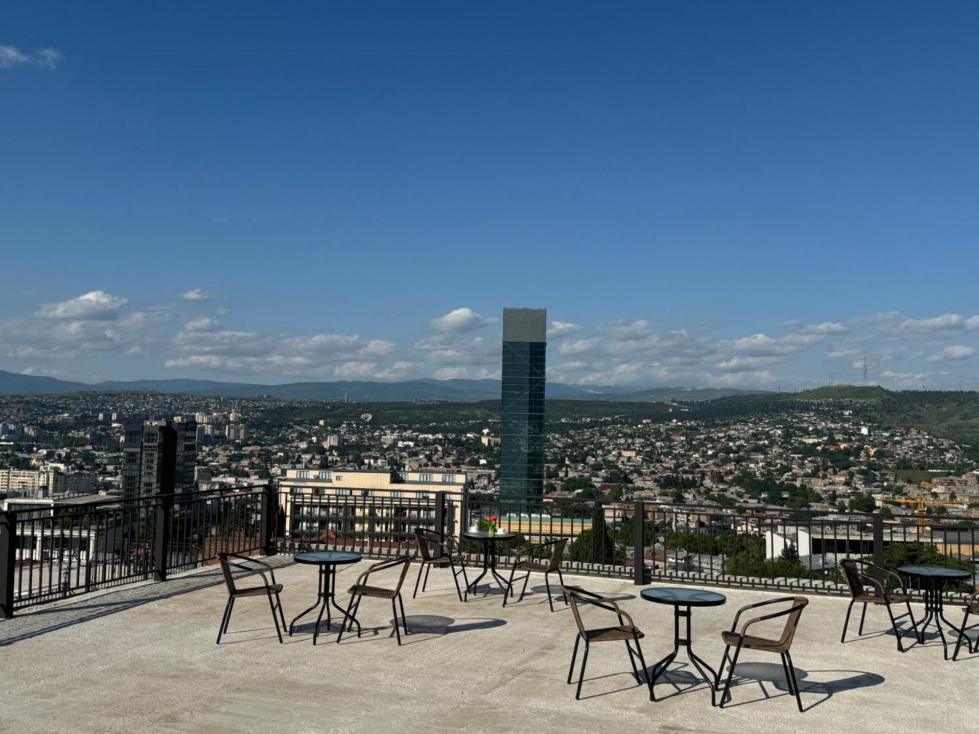 Brothers Apartments With Terrace In Old Tiflis Exterior foto